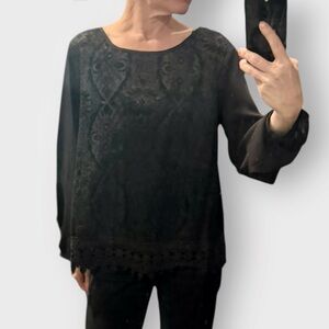 Xhilaration Black Lace Flocked Long Sleeve Blouse - Women’s Large